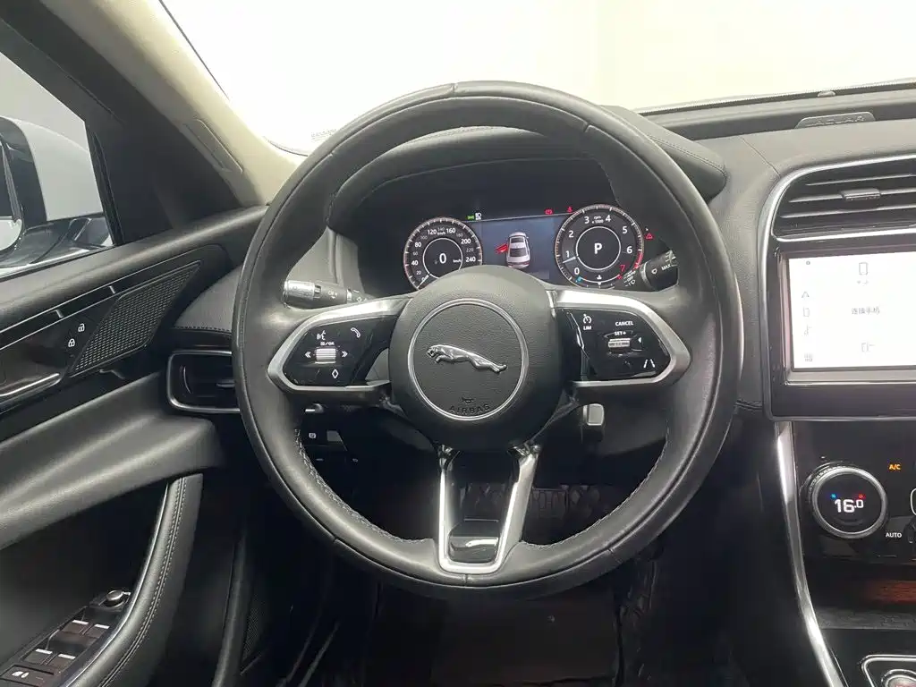 Jaguar XEL — миниатюра 15