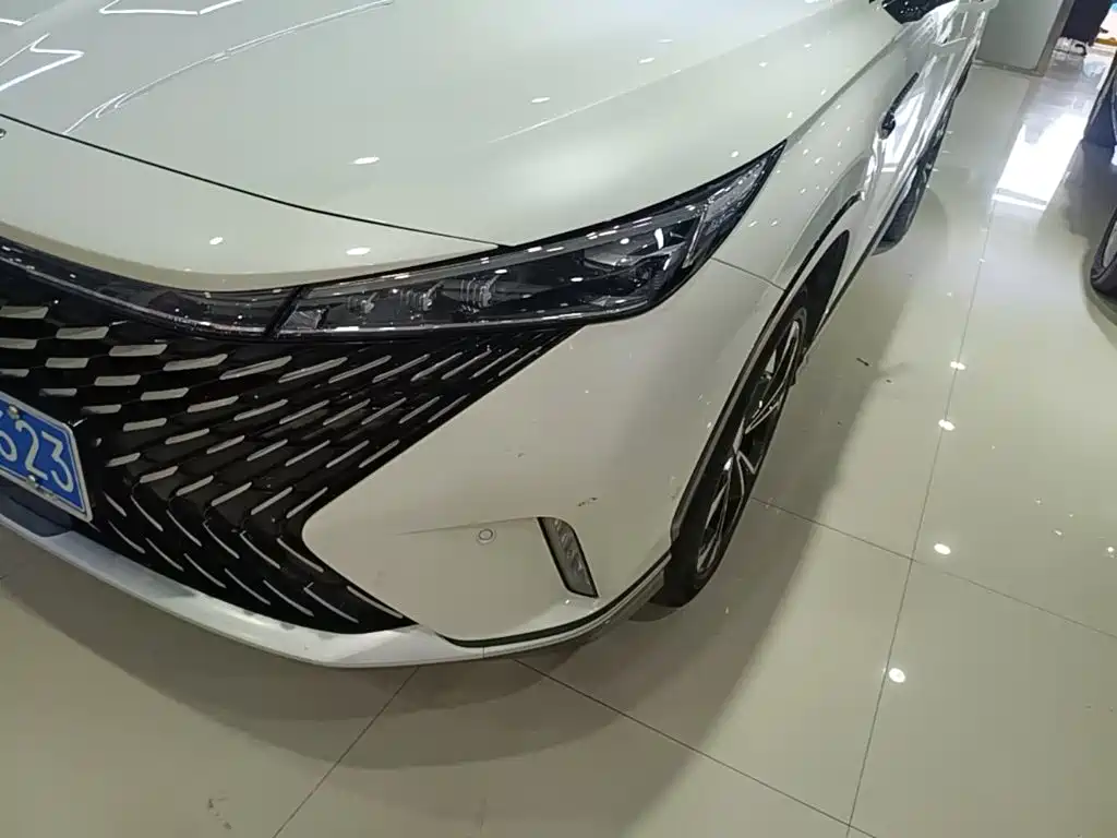 Roewe RX5 — миниатюра 24
