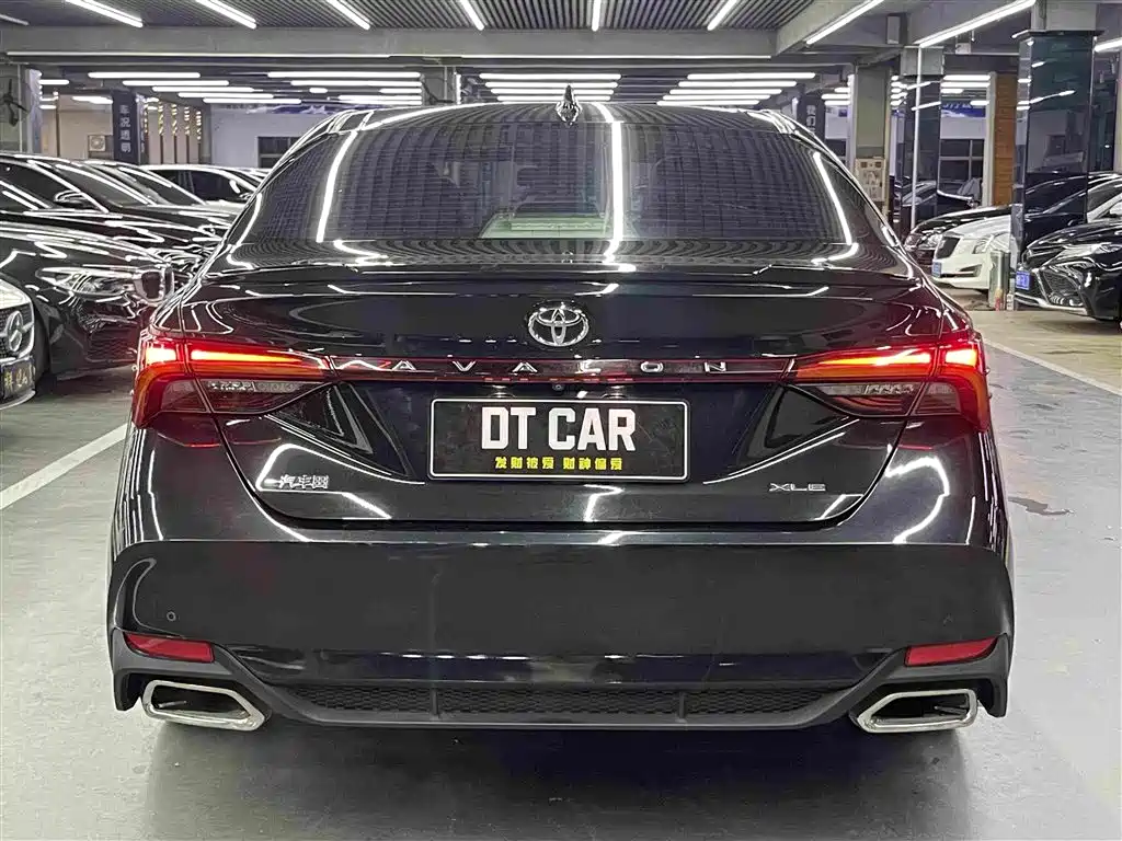 Toyota Avalon — миниатюра 6