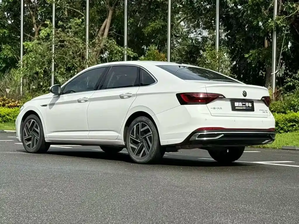 Volkswagen Sagitar — миниатюра 8