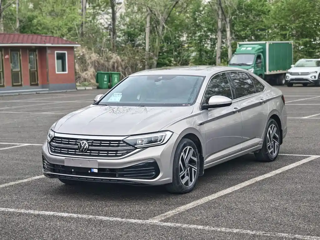 Volkswagen Sagitar 2023