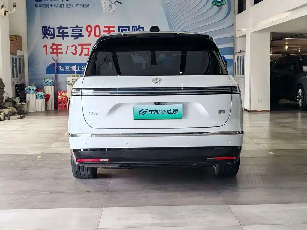 NIO ES8 — миниатюра 8