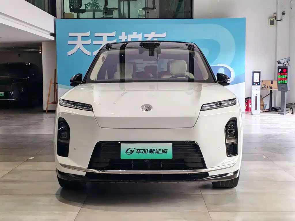 NIO ES8 — миниатюра 2