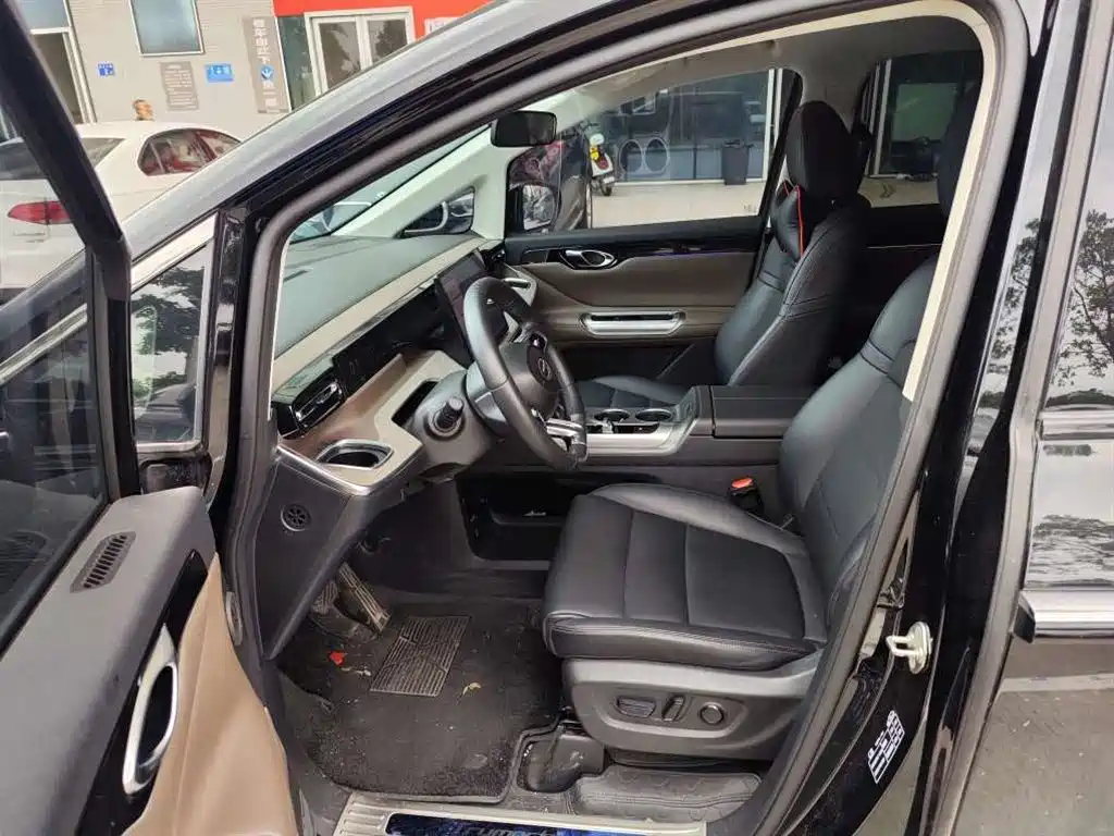 GAC Motor Trumpchi E8 — миниатюра 5