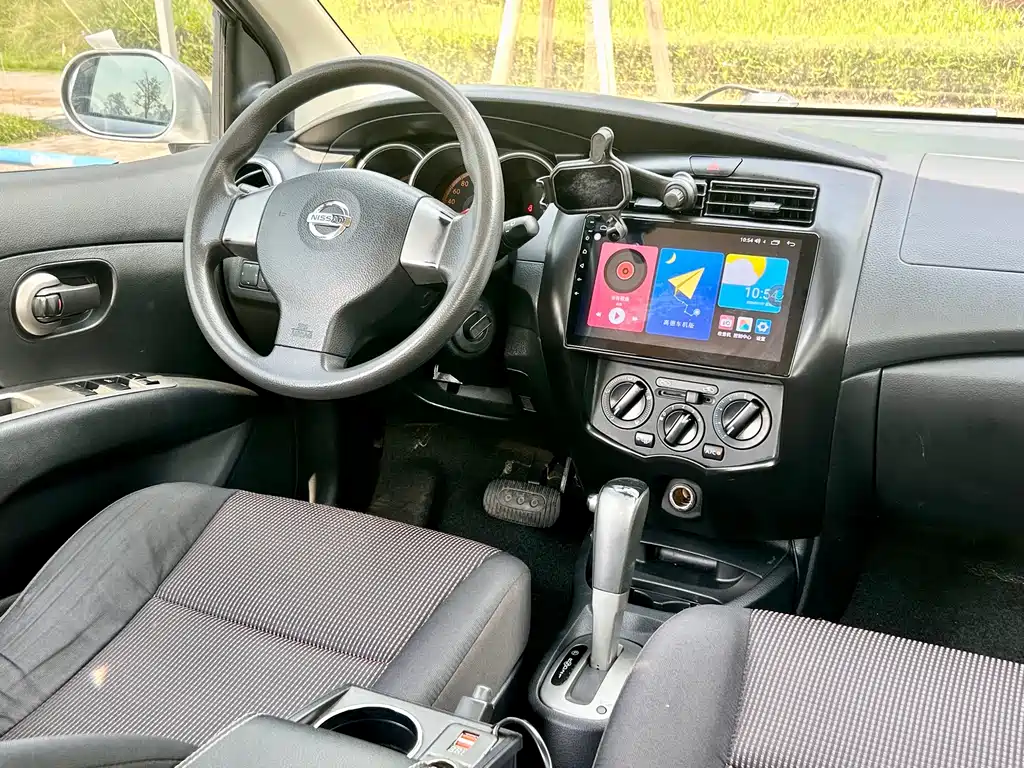 Nissan Livina — миниатюра 19