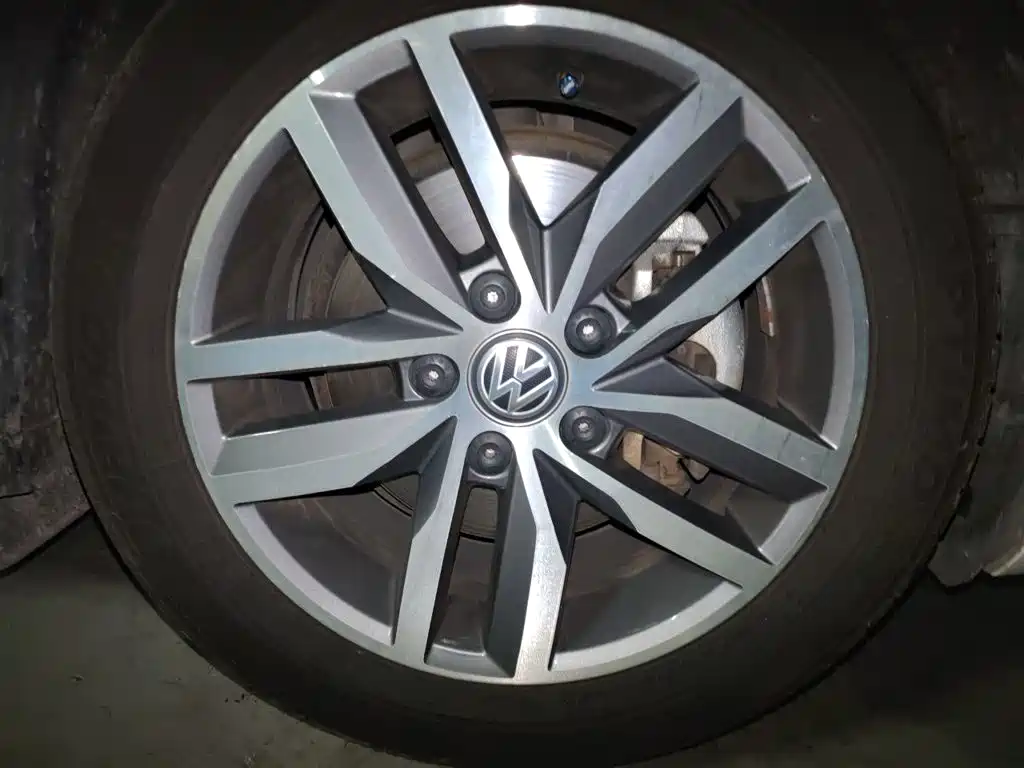 Volkswagen Golf — миниатюра 8