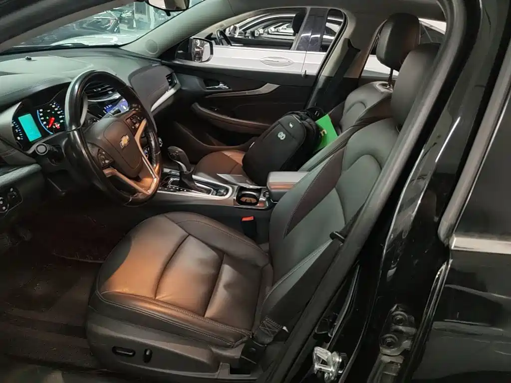 Chevrolet Malibu — миниатюра 15