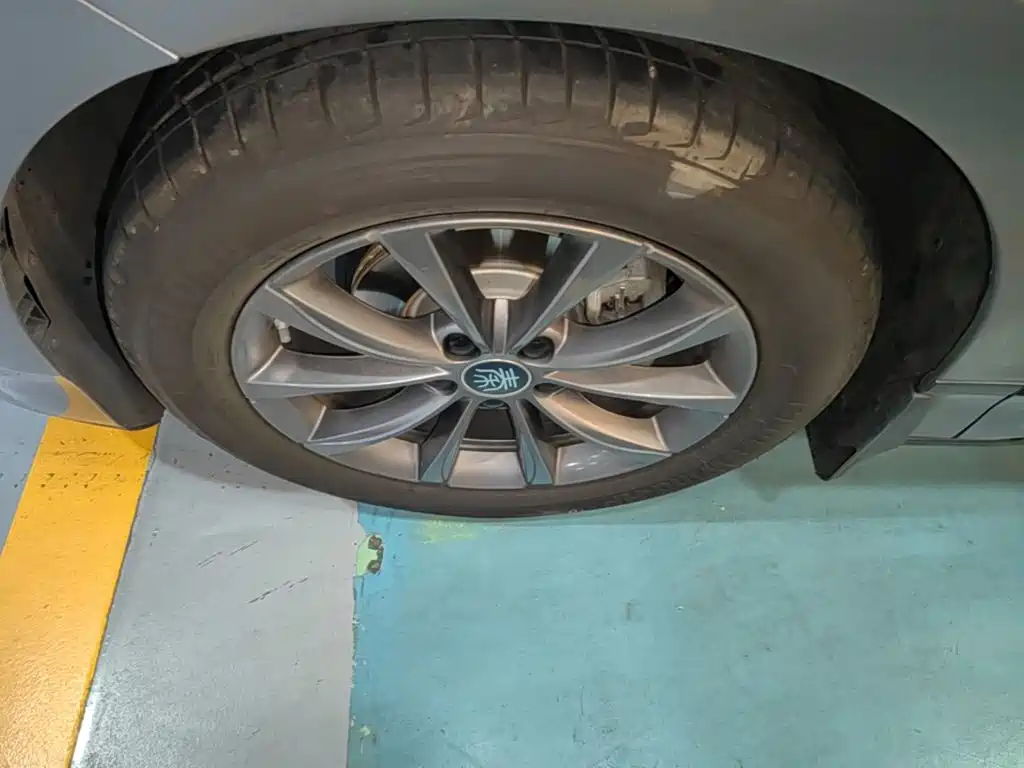 BYD Qin L — миниатюра 23