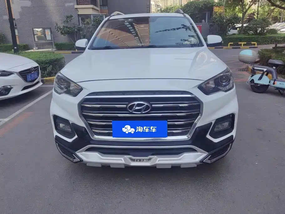 Hyundai ix35 — миниатюра 2