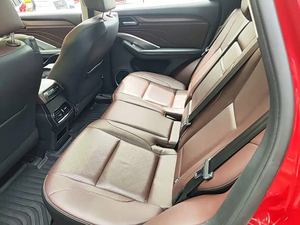Wey Wey VV6 — миниатюра 17