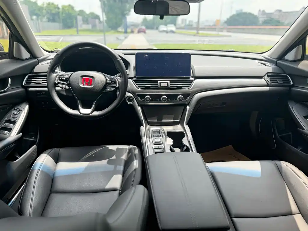 Honda Accord 2022 2.0L