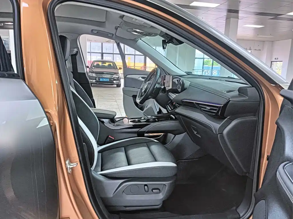 Buick Envision S — миниатюра 8