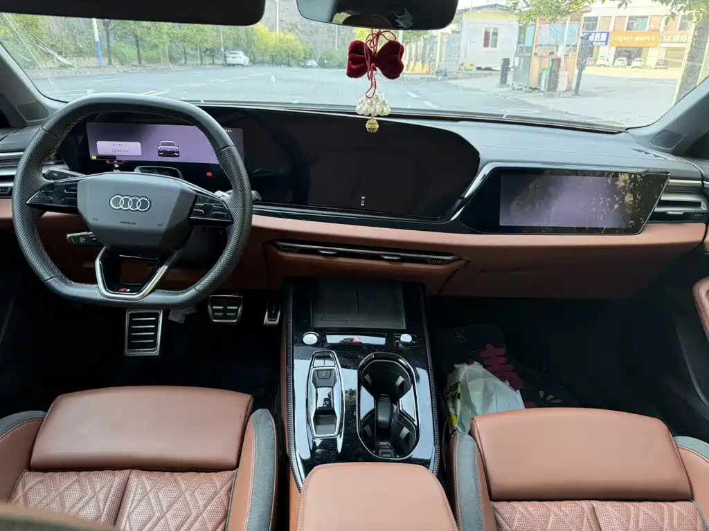 Audi A5L — миниатюра 4