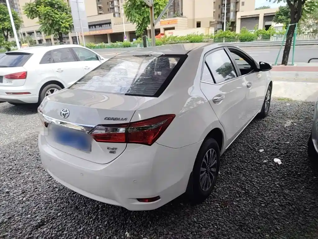 Toyota Corolla — миниатюра 7