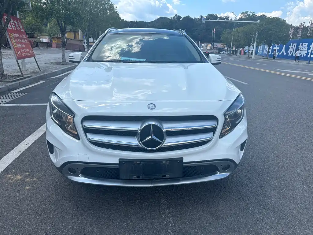 Mercedes-Benz GLA — миниатюра 2
