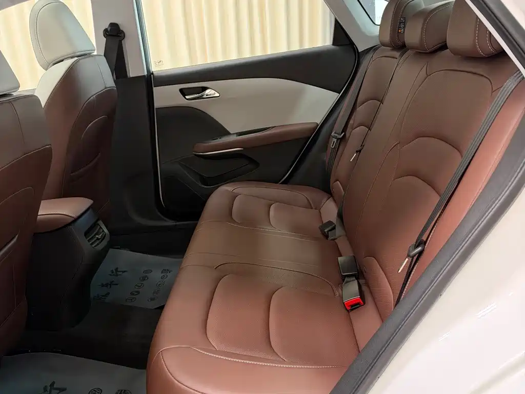 Chevrolet Monza — миниатюра 9