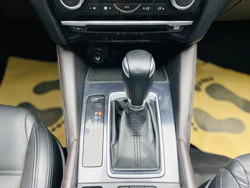 Mazda Atenza 2018 2.0L Luxury V