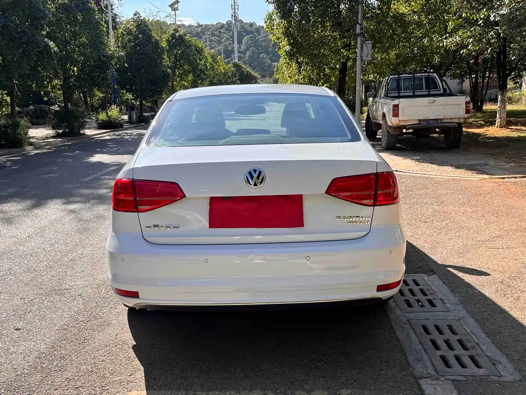 Volkswagen Sagitar — миниатюра 7