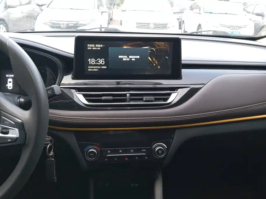 Changan Eado DT — миниатюра 13