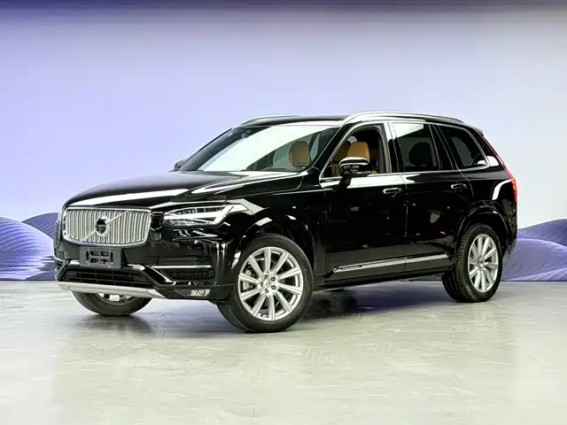 VOLVO XC90 2019