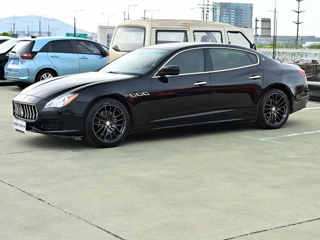 Maserati Quattroporte 2015