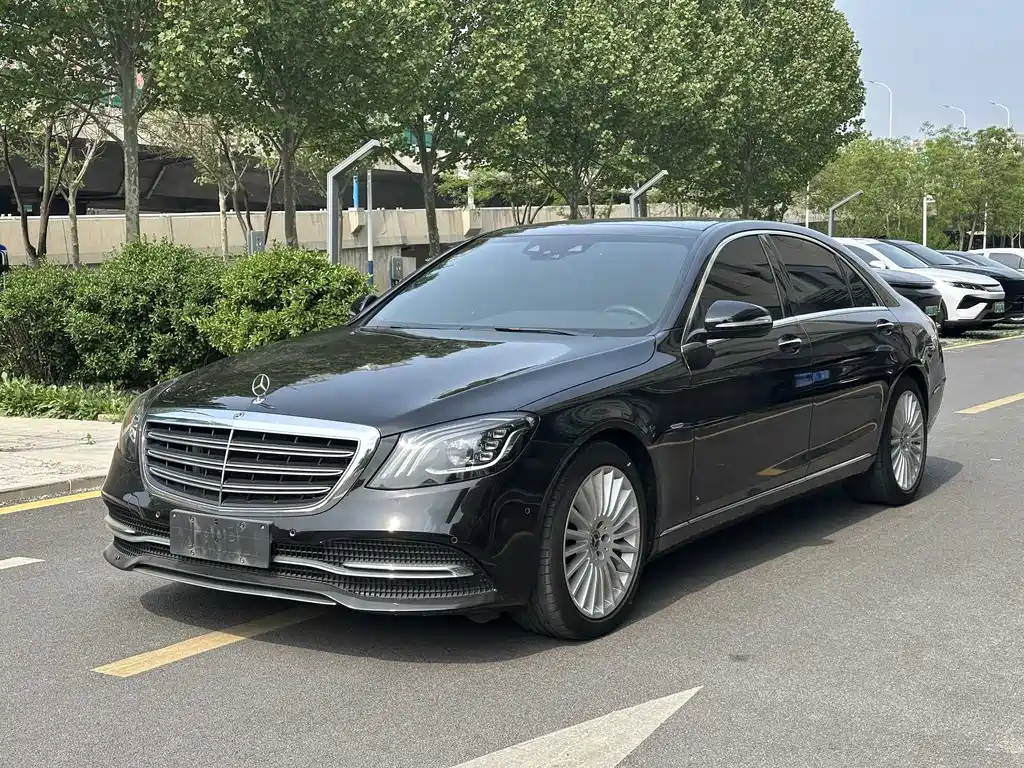 Mercedes-Benz S-Class 2020