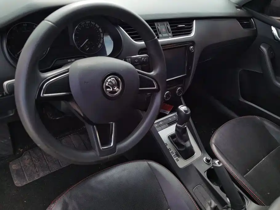 Skoda Octavia — миниатюра 15