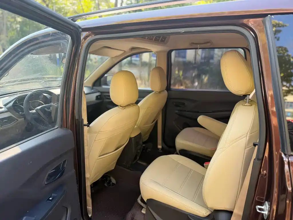 WULING WULING HONGGUANG