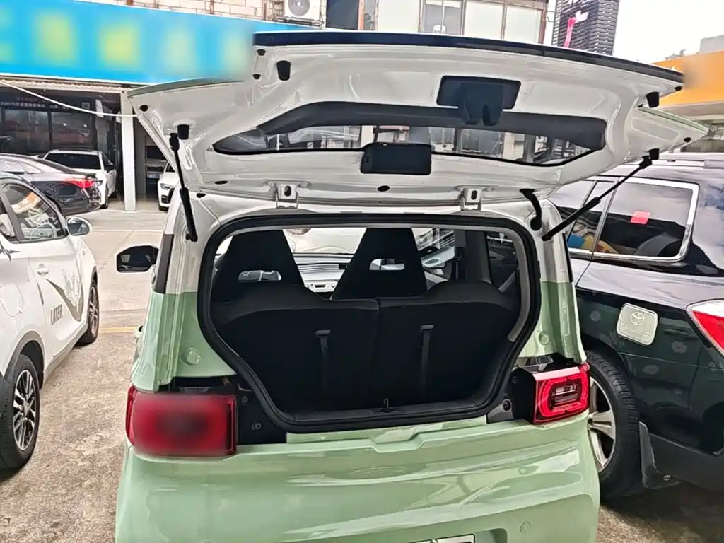 Wuling MINIEV — миниатюра 19