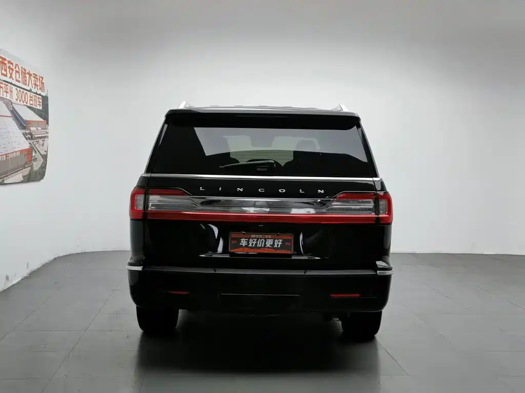Lincoln Navigator — миниатюра 4