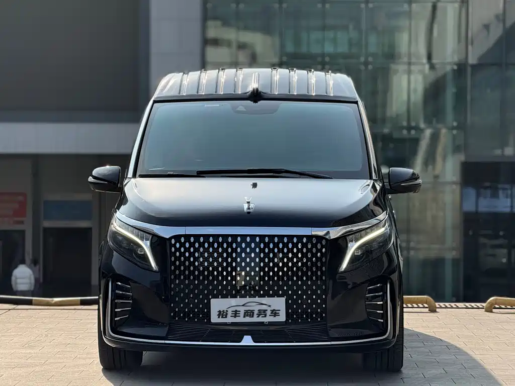 MERCEDES-BENZ V CLASS