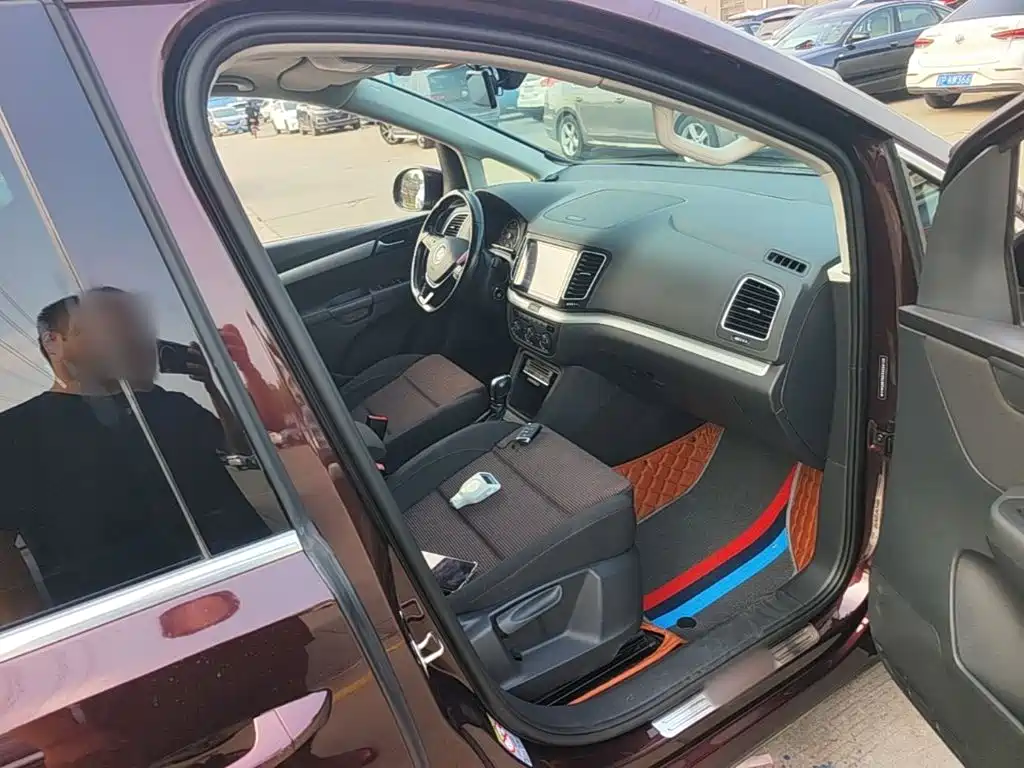 Volkswagen Sharan — миниатюра 18