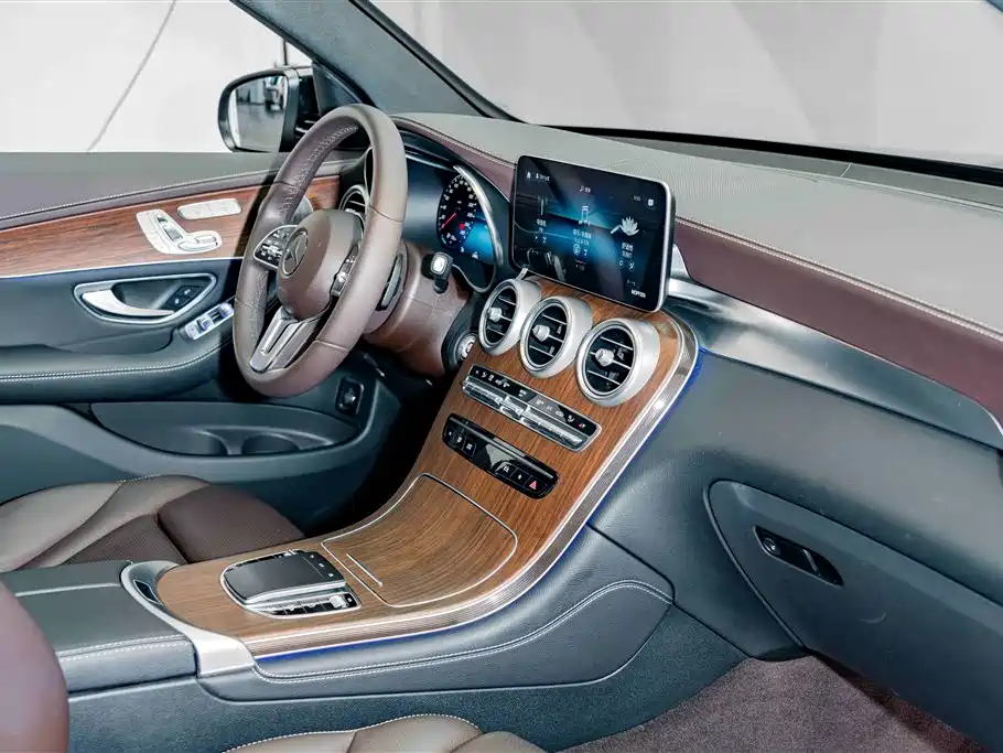 Mercedes-Benz GLC — миниатюра 18