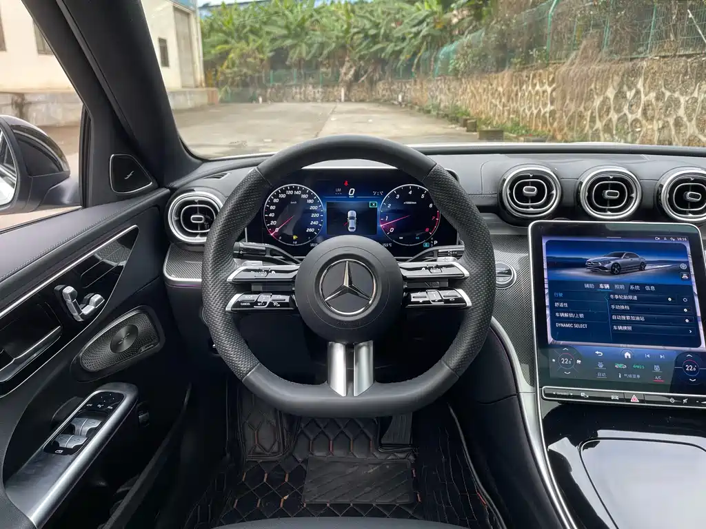 MERCEDES-BENZ C CLASS