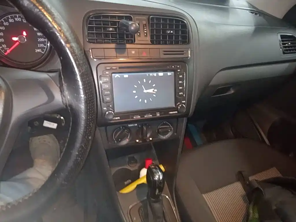 Volkswagen Polo — миниатюра 13