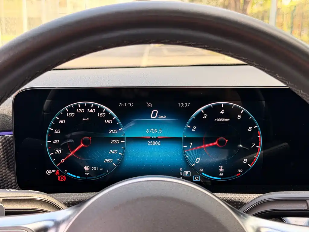 Mercedes-Benz A-Class — миниатюра 17