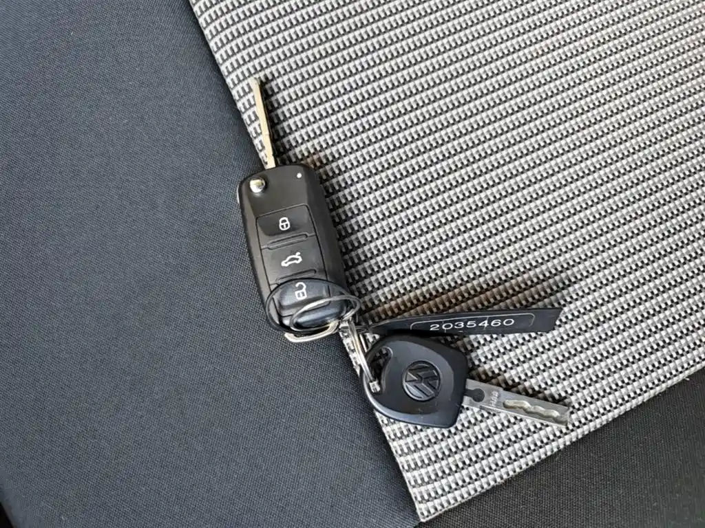 Volkswagen Polo — миниатюра 9