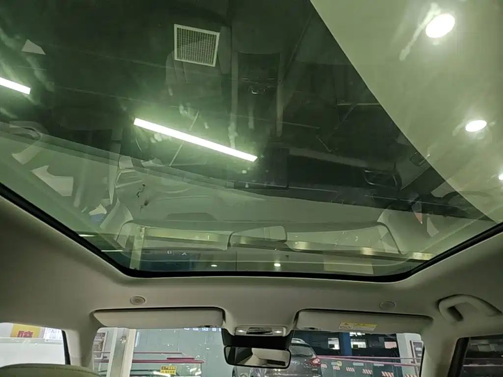 BYD Yuan UP — миниатюра 18