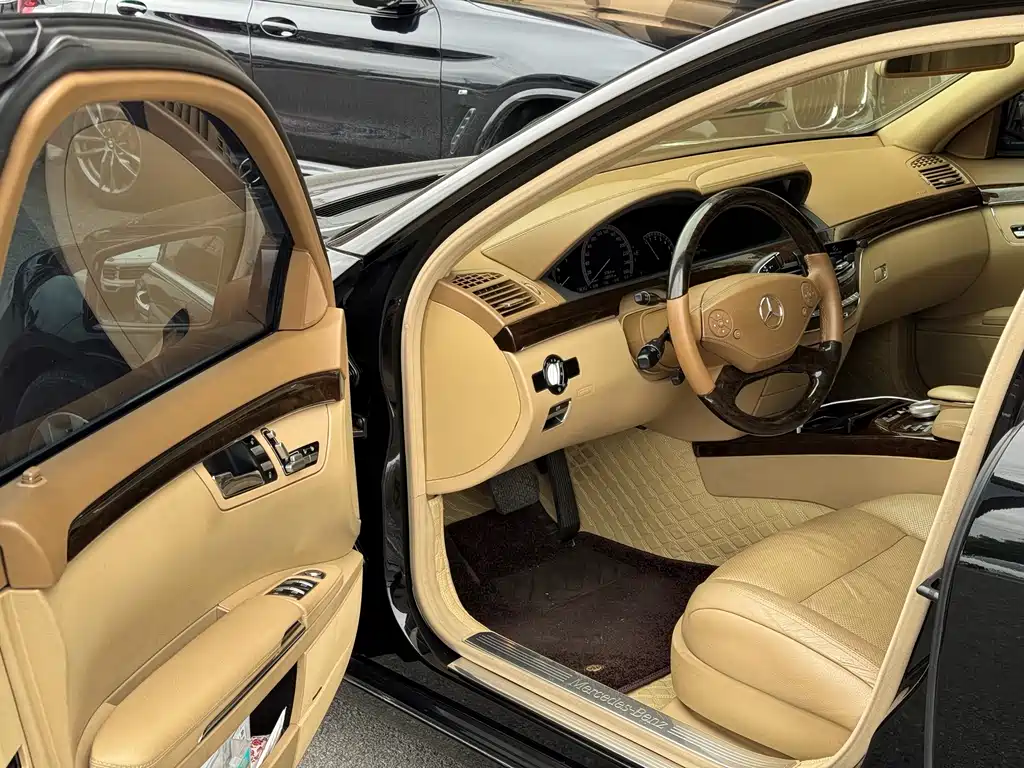Mercedes-Benz S-Class S 2010 S 300 L Luxury