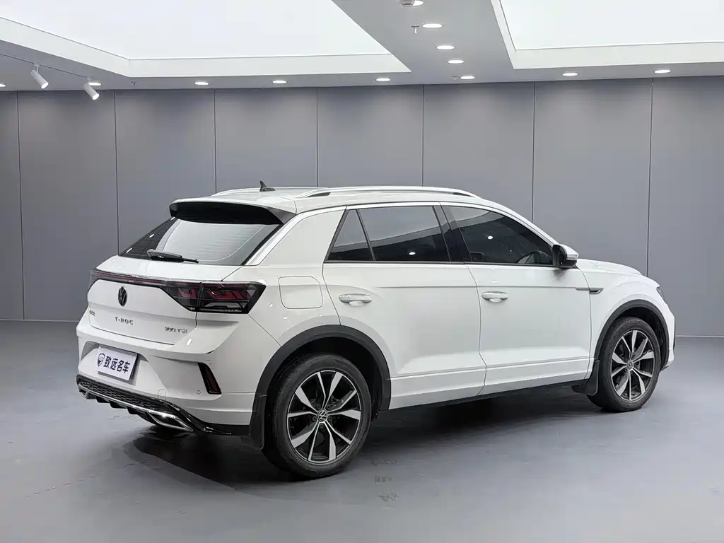 Volkswagen T-Roc — миниатюра 6