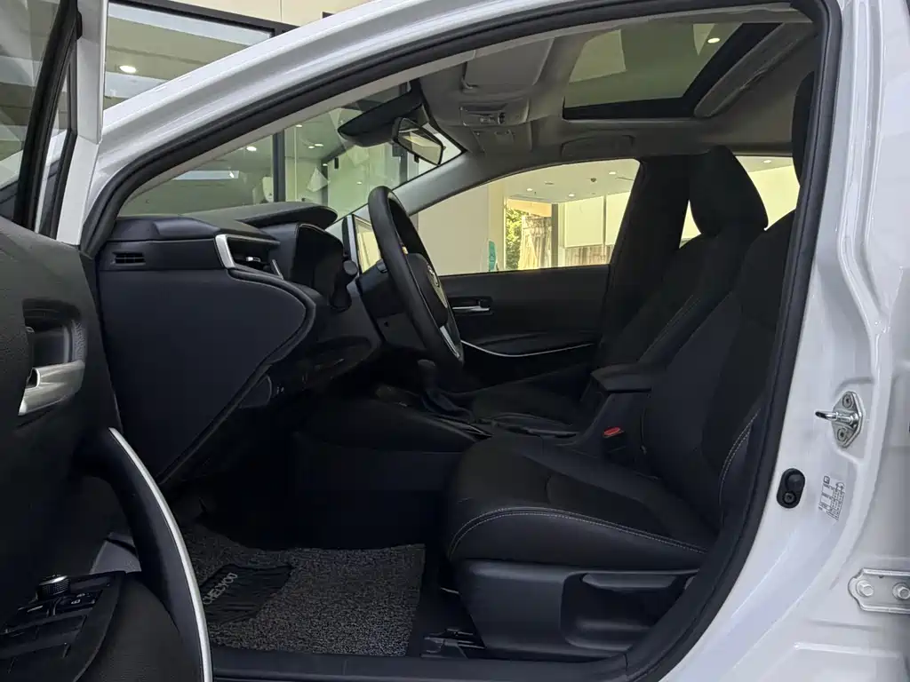 Toyota Corolla 2021 1.8L E-CVT Elite