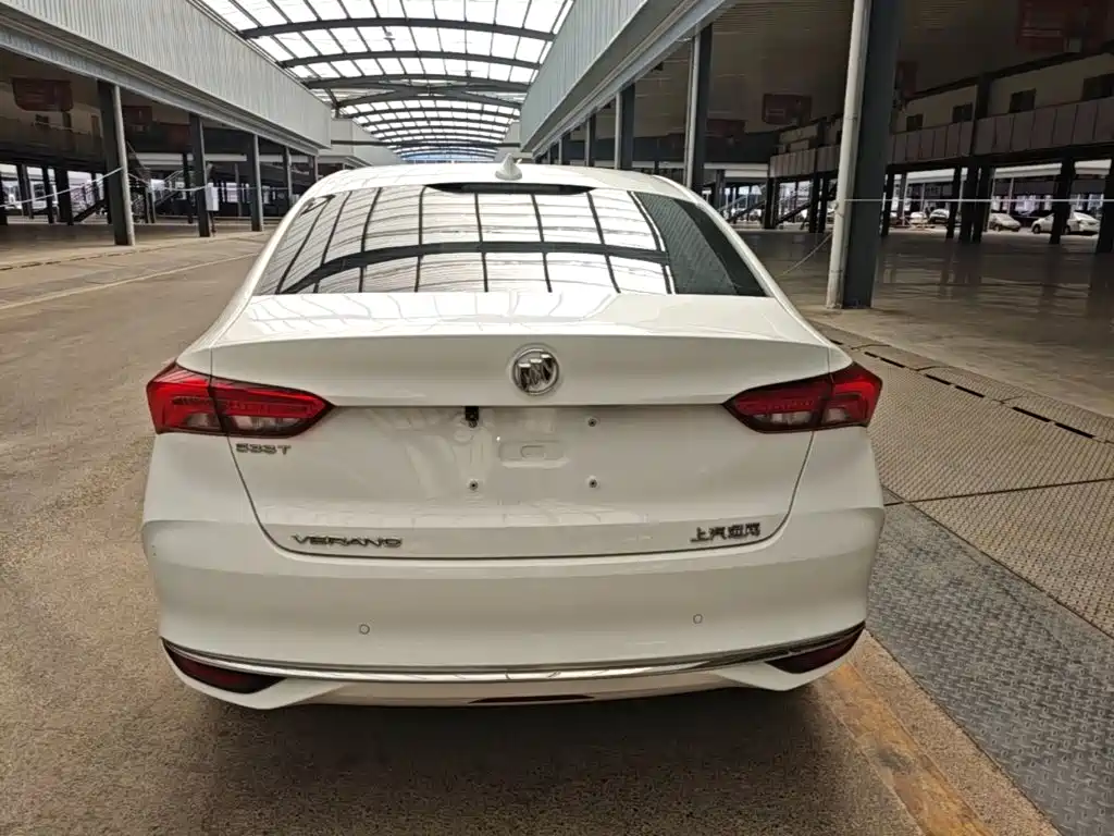 Buick Verano — миниатюра 6