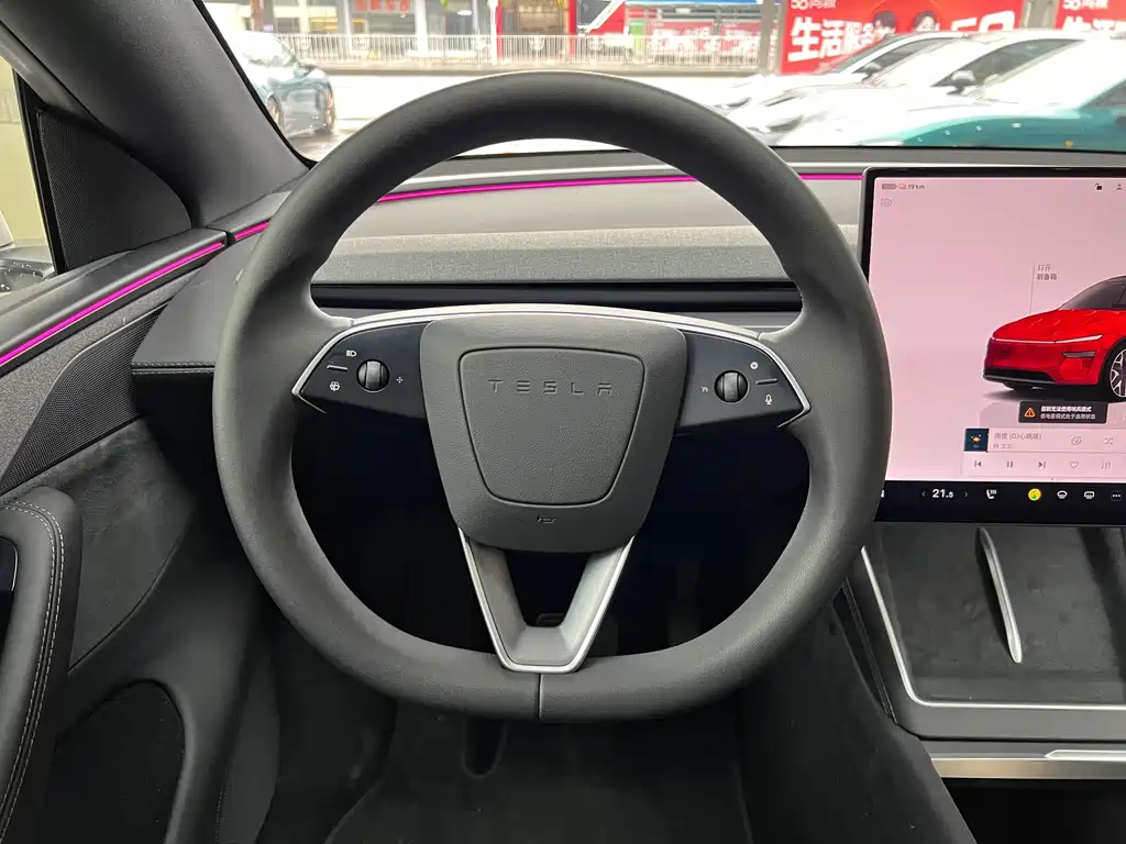 Tesla Model Y L — миниатюра 27
