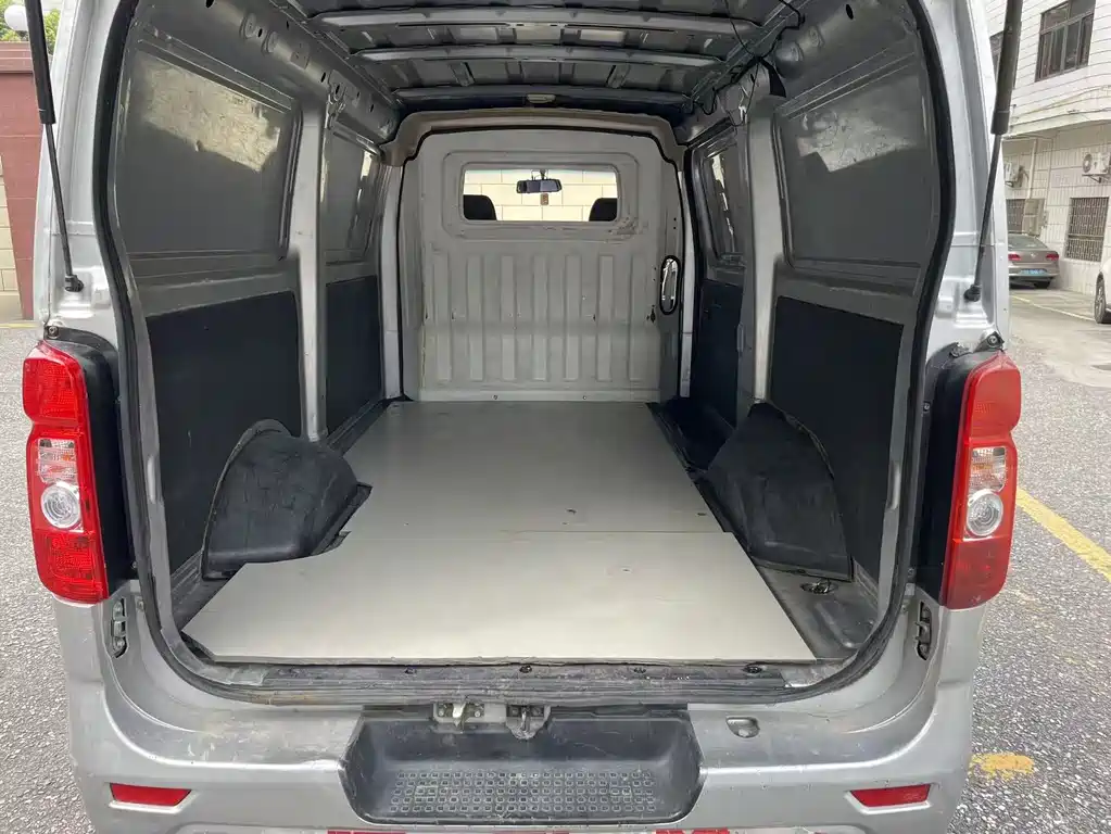 CHANGAN CHANGAN RUIXING M80