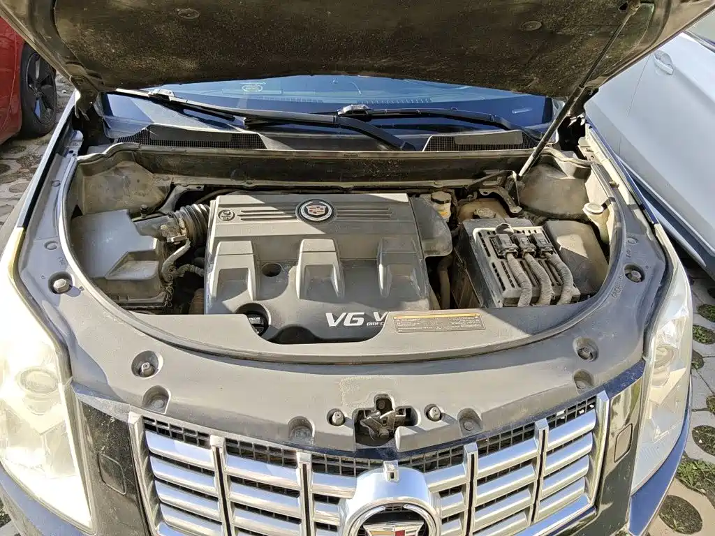 Cadillac SRX — миниатюра 16