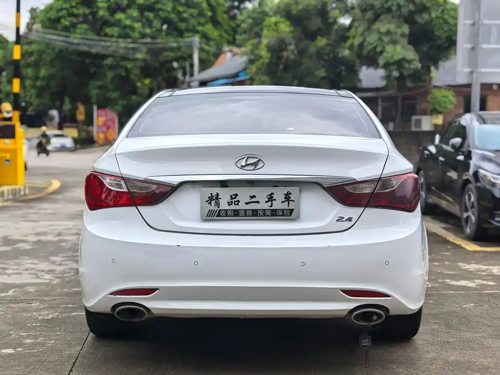 Hyundai Sonata — миниатюра 8