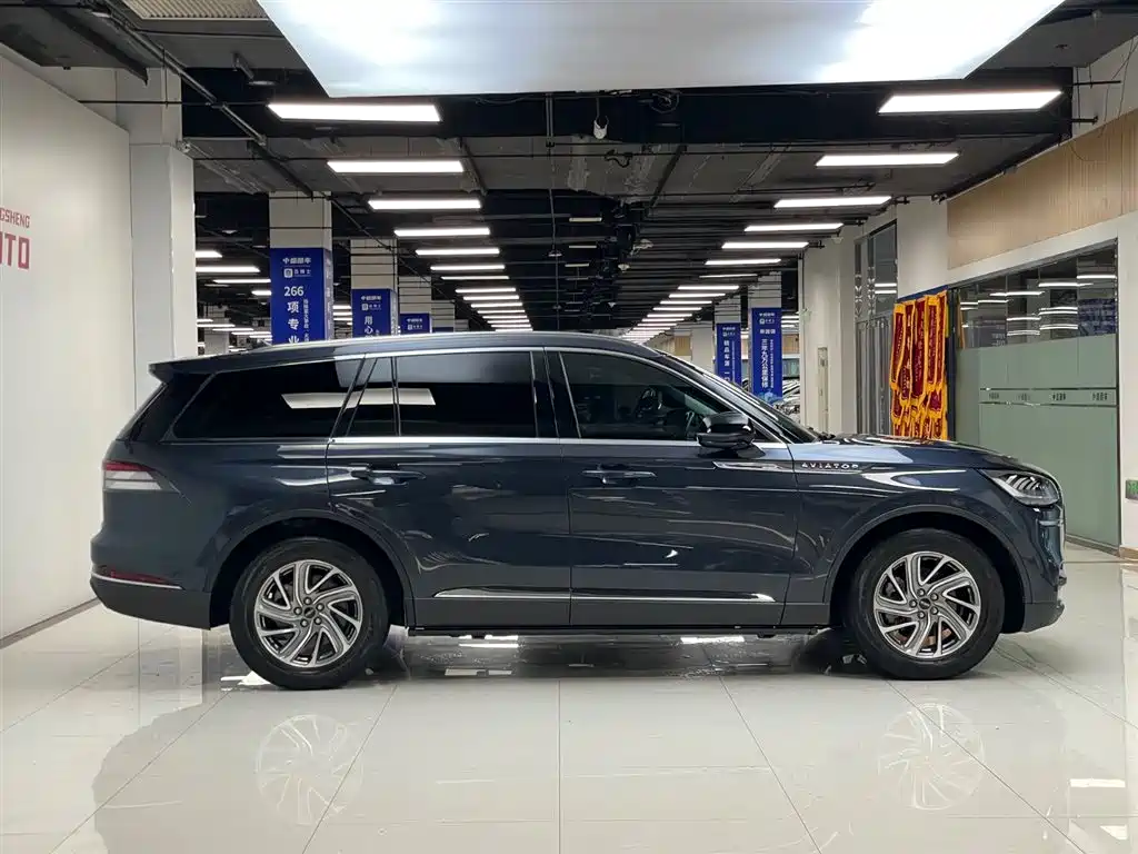 Lincoln Aviator 2021 3.0T V6 Premium
