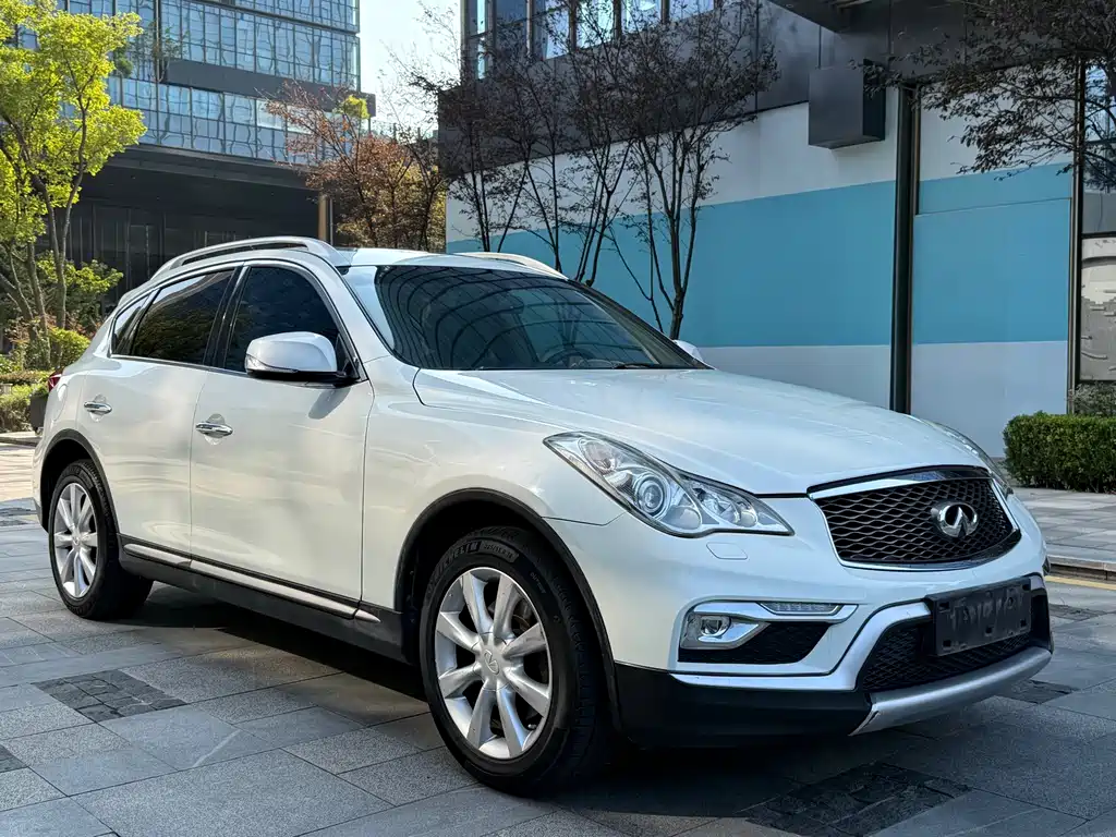 Infiniti QX50 — миниатюра 3