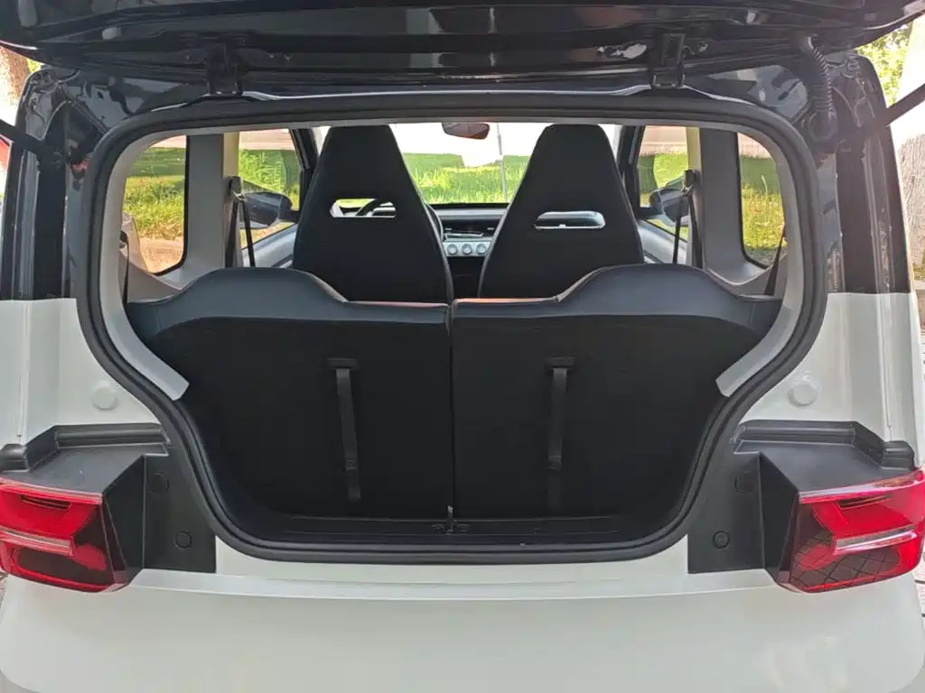 Wuling MINIEV — миниатюра 19