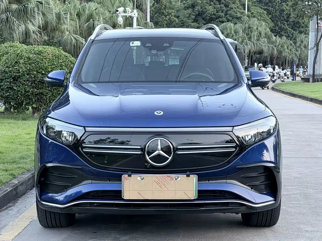 Mercedes-Benz EQB — миниатюра 2